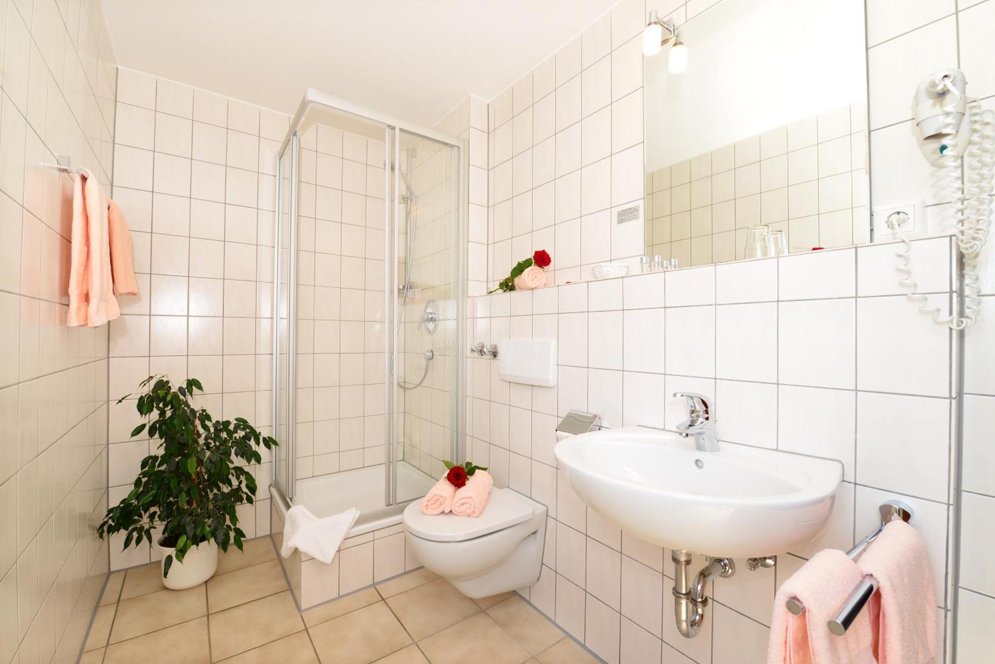 Hotel Am Buchwald Esslingen am Neckar Værelse billede