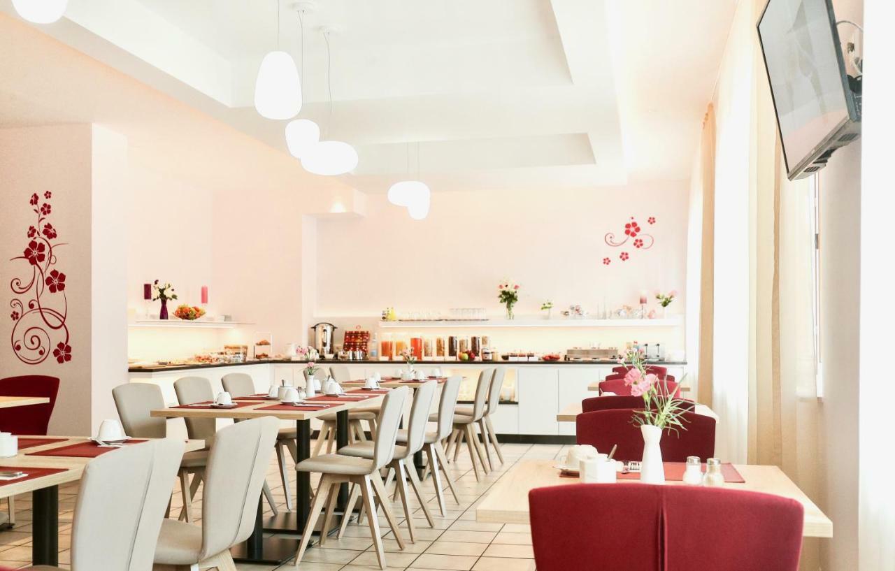 Hotel Am Buchwald Esslingen am Neckar Eksteriør billede